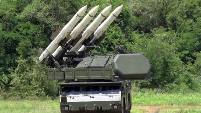 Tên lửa phòng không Buk-M2E Venezuela đã sẵn sàng cho tình huống xấu nhất