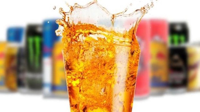 Lý do người sống lành mạnh không uống nước tăng lực: Bạn nên biết 5 tác hại trước khi uống