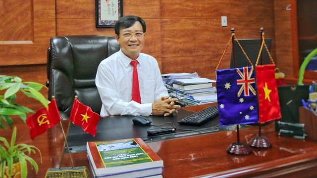 TS. Lê Đắc Sơn: Cử nhân thất nghiệp đáng trách không đáng thương