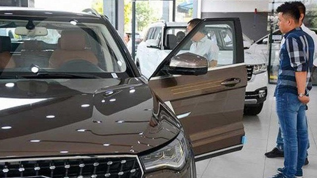 Ô tô Trung Quốc khó hút khách Việt