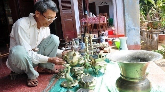 Tỉa chân nhang cuối năm, những điều đại kỵ không được phép mắc phải