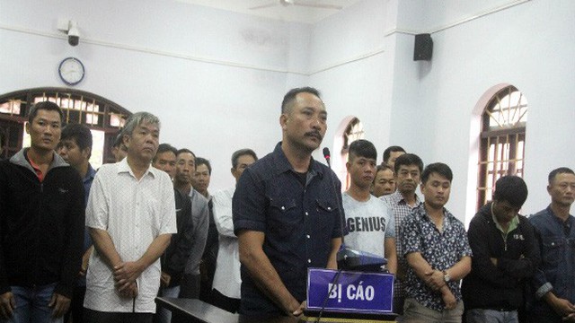 Trùm gỗ lậu Phượng ‘râu’ lãnh án cao nhất 8,5 năm tù