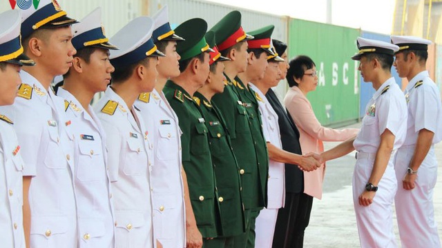 Tàu quét mìn của Lực lượng Tự vệ trên biển Nhật Bản thăm Đà Nẵng