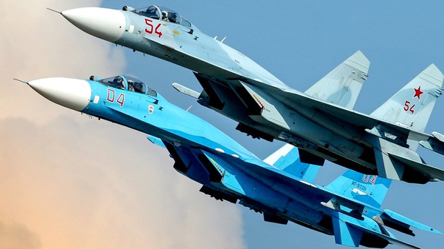 Vì sao Mỹ mua được Su-27 của Nga để về làm đối thủ huấn luyện trên không?