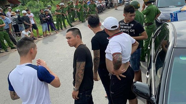Vụ Giang 36 vây nhốt xe chở công an: Vợ nguyên giám đốc Công an Đồng Nai lọt sổ "cáo trạng"?