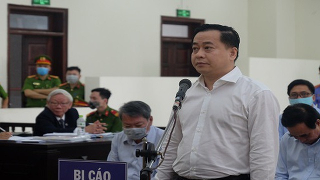 Phan Văn Anh Vũ "than thở" trước tòa về 910 ngày bị giam