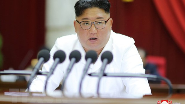 Triều Tiên chủ trương tăng cường sức mạnh quân sự, tự lực tự cường