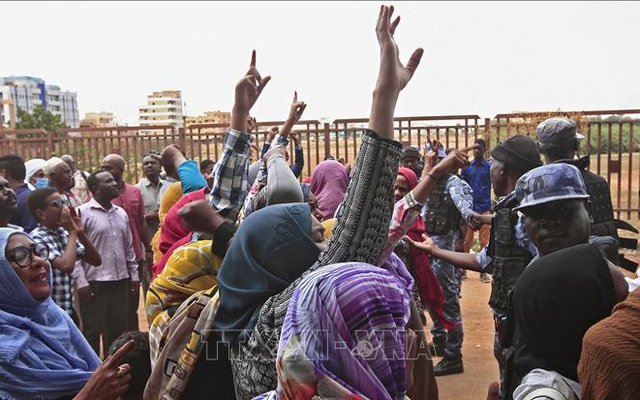 Sudan-Israel bình thường hóa quan hệ - Mỹ đưa Sudan khỏi danh sách tài trợ khủng bố