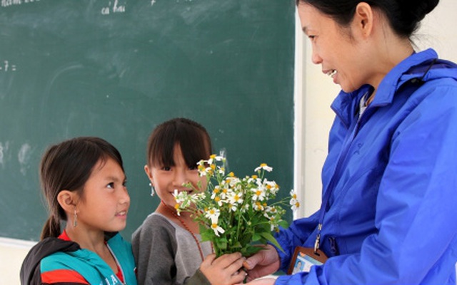 Chuyện "gieo chữ" bên sườn núi Pu Si Lung