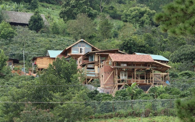 Lâm Đồng giải tỏa làng biệt thự trái phép dưới chân núi Voi