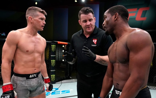 "Wonderboy" Stephen Thompson giành chiến thắng áp đảo Geoff Neal, lập tức nhắm tới chiếc đai vô địch của UFC