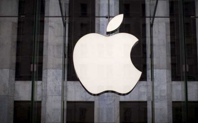 Số ca mắc Covid-19 tăng cao, gần 100 cửa hàng Apple Store đóng cửa trở lại