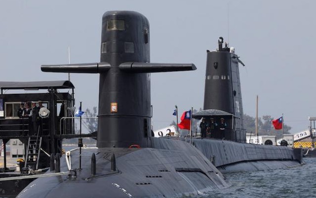 Hạm đội 8 tàu ngầm Đài Loan đóng mới gây khó cho Trung Quốc thế nào?