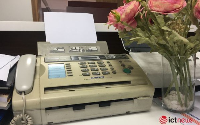 Tại sao những chiếc máy fax vẫn còn tồn tại đến nay?