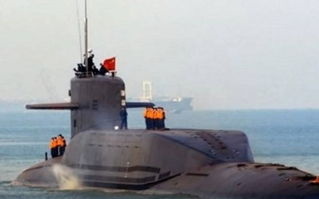 Một tàu ngầm không xác định được phát hiện ngoài khơi Nhật Bản