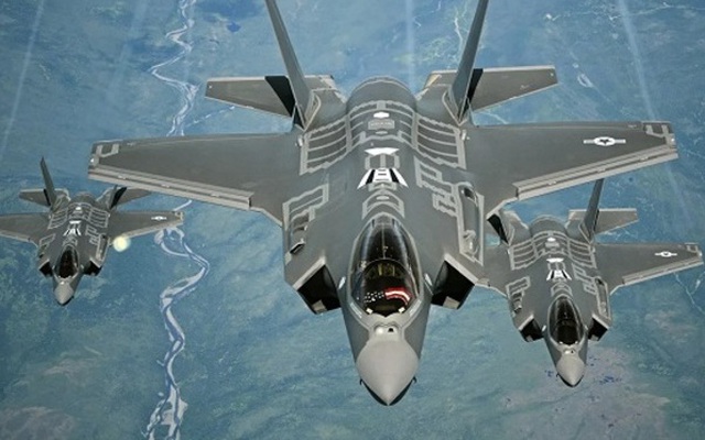 Chuyên gia Mỹ thừa nhận F-35 ‘không có cửa’ để chống lại Nga