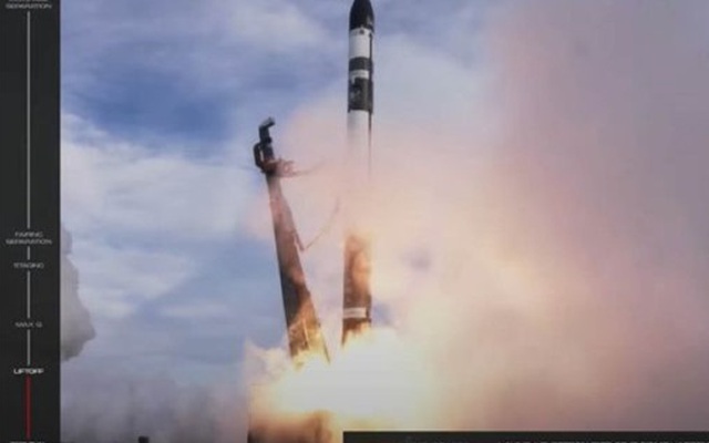 Tên lửa Electron mất lái, vụ phóng 7 vệ tinh thất bại