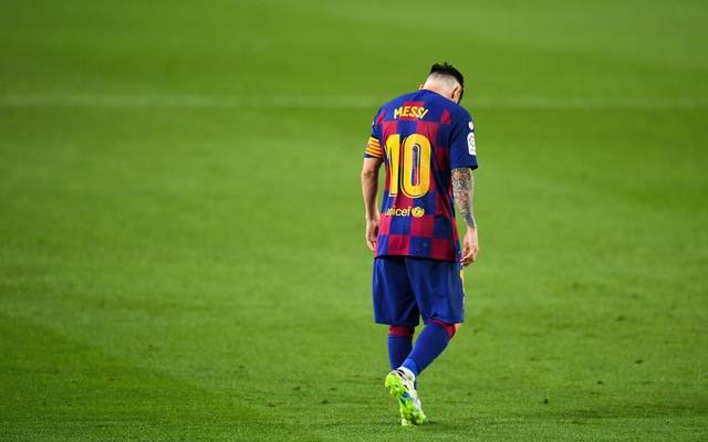 Không gánh nổi Barcelona rệu rã, Messi bất lực nhìn Real Madrid lên ngôi vương