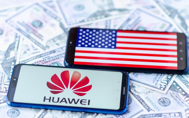 Bị Mỹ bóp nghẹt, Huawei tung đòn hiểm để trả đũa: Dùng chính luật Mỹ để đấu công ty Mỹ, quyết đòi bằng được 1 tỷ USD tiền bản quyền