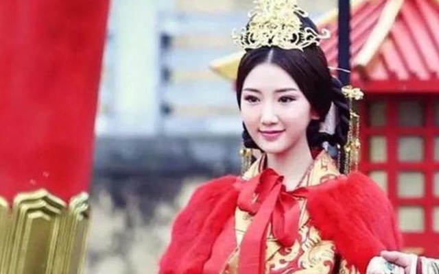 Nữ nhân "mắc kẹt" cả đời ở chốn thâm cung: 6 tuổi nhập cung làm Hoàng hậu, 15 tuổi trở thành Thái hậu và trải qua 4 đời Hoàng đế