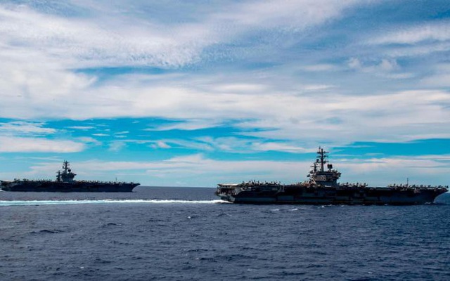 Mỹ dùng biện pháp “phi thường” bảo vệ thủy thủ tàu sân bay ở Biển Đông