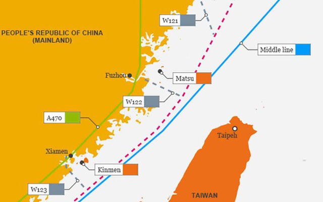 Quân đội Mỹ công bố bản đồ và ảnh tàu Mustin vượt qua đường trung tâm đi xuyên eo biển Đài Loan