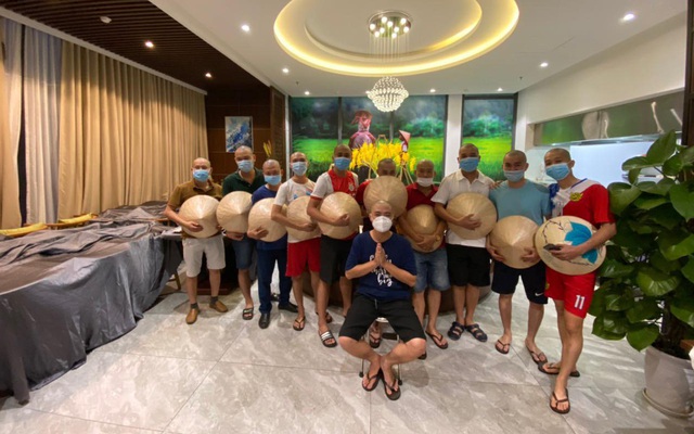 Đoàn y bác sĩ Hải Phòng "biến hình" trước giờ trực tiếp vào tâm dịch Đà Nẵng