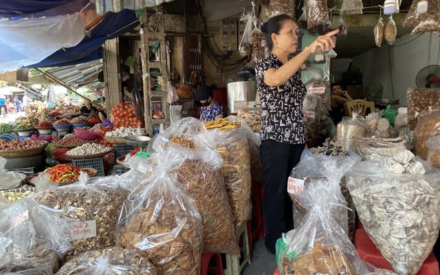 Đồ chay rằm tháng 7: Ảm đạm từ vụ ngộ độc thực phẩm