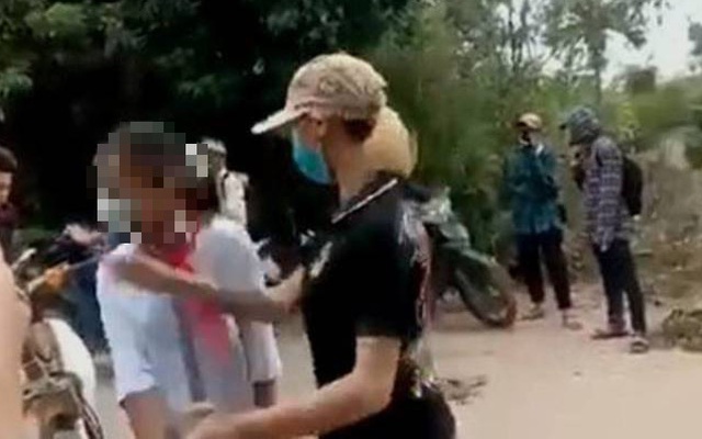 Thanh Hóa: Cô gái xưng là Thảo "đại bàng" chặn đánh nữ sinh lớp 7