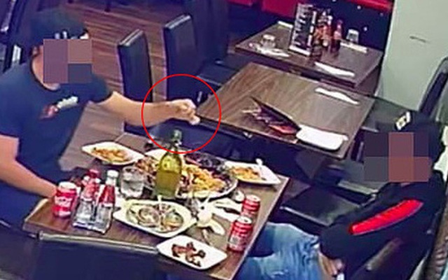 Hai thực khách dùng chiêu trò hòng quỵt tiền của nhà hàng nhưng bị camera ghi lại, dân mạng phẫn nộ đòi công khai danh tính