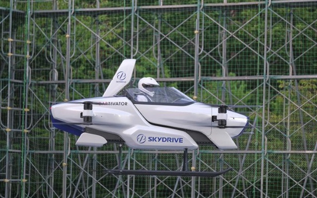 Nhật Bản thử nghiệm thành công ô tô bay