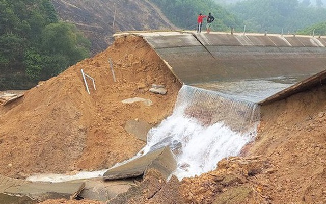 Kênh 4.300 tỉ đứt gãy giữa mùa khô: Lệnh sửa trong 3 ngày, mới khắc phục được hơn 30%