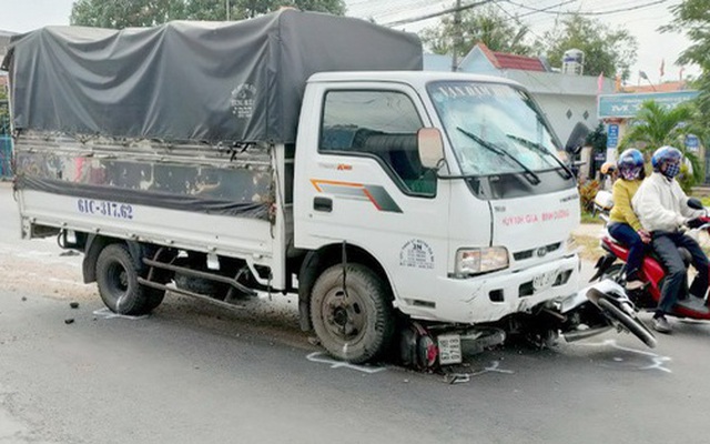 Tài xế ngủ gật, xe tải tông nhiều học sinh bị thương nặng trên Quốc lộ 91