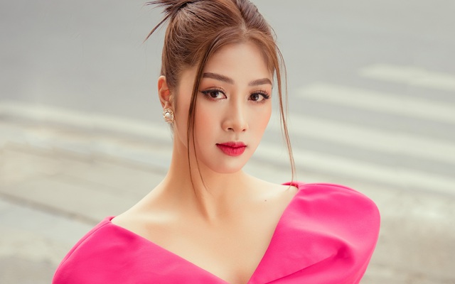 Top 10 Hoa hậu Việt Nam Đặng Vân Ly tiết lộ mẫu bạn trai lý tưởng
