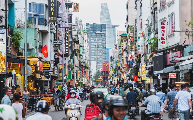 Biến động thứ hạng địa phương có thu nhập bình quân lao động cao nhất: Hà Nội tụt bậc, Đà Nẵng ra khỏi top 10