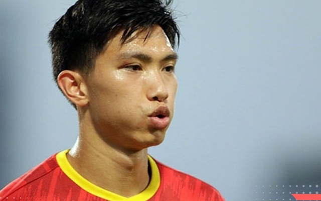 Văn Hậu trải lòng trước ngày sang Hàn Quốc phẫu thuật