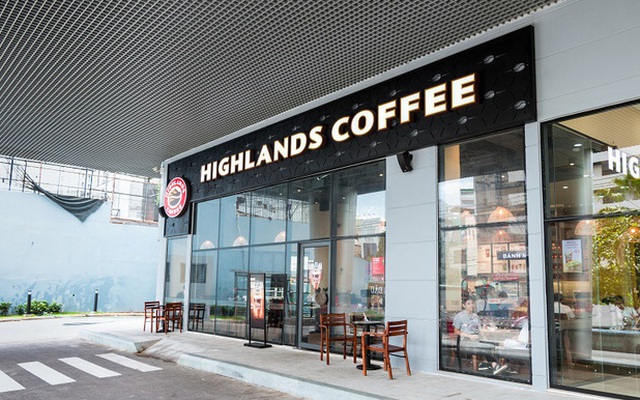 Chủ nhà tố Highlands Coffee 'chây ì' nợ 5 tháng tiền mặt bằng: Nếu đối tác thiện chí chúng tôi có thể giảm đến 50%, nhưng cách hành xử như thế rất khó làm việc!