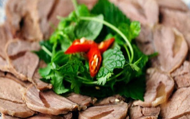 Bắp bò ngâm mắm chua ngọt ăn chống ngán ngày Tết, cách làm lại vô cùng đơn giản