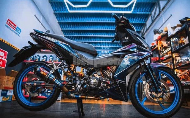 Những chiếc xe độ ấn tượng của biker Việt năm 2021