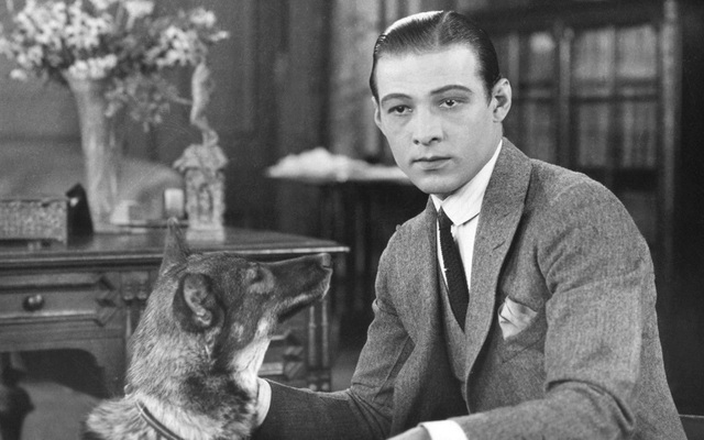 Rudolph Valentino: Người thôi miên phụ nữ