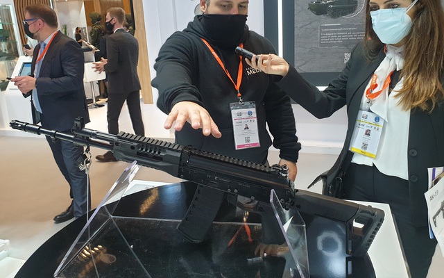 Nga ký hợp đồng xuất khẩu súng AK-19 dùng được đạn của NATO