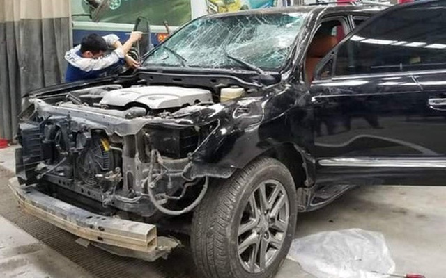 Vụ Lexus LX 570 ‘hạ cánh’ vào chuồng lợn: Dân tình ‘xỉu ngang’ khi khổ chủ tiết lộ chi phí sửa chữa lên tới hơn 700 triệu đồng