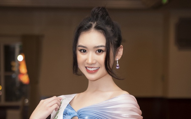 Tuổi thơ bất hạnh của á hậu 2 Miss Eco Teen Vietnam 2021 - Quỳnh Umee