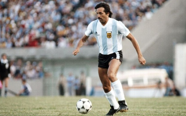 Người hùng của Argentina tại World Cup 1978 qua đời vì mắc Covid-19