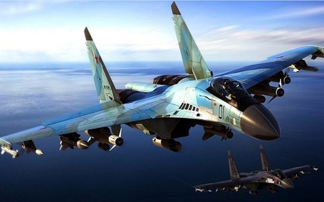 “Thần điểu” Su-35 và “Đại bàng” F-15 đối đầu, Nga hay Mỹ sẽ thắng?