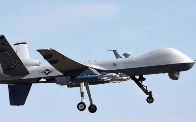 Mỹ nghiên cứu tích hợp thiết bị laser không gây chết người và vi sóng cho MQ-9 Reaper