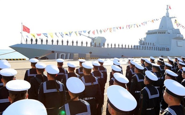 Tàu chiến cỡ lớn nào của Trung Quốc vừa lần đầu tiên xuất hiện gần Nhật Bản?