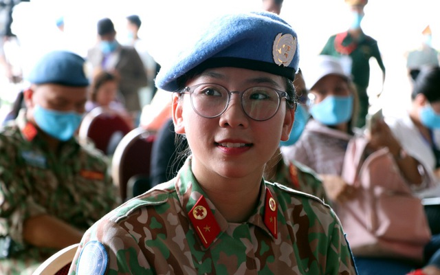 Những 'bóng hồng' quân đội Việt Nam lên đường làm nhiệm vụ quốc tế