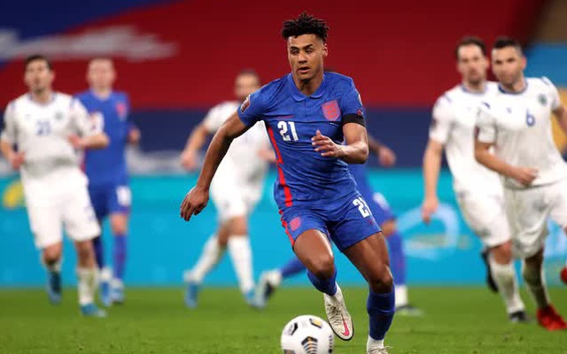 Ollie Watkins ra mắt ĐT Anh, Aston Villa mất 1 triệu bảng