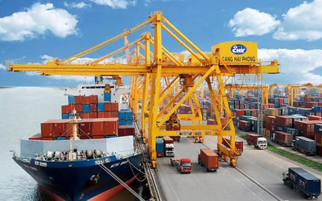 Chưa tắc Kênh đào Suez thì nhập khẩu dịch vụ vận tải của Việt Nam đã tăng vọt